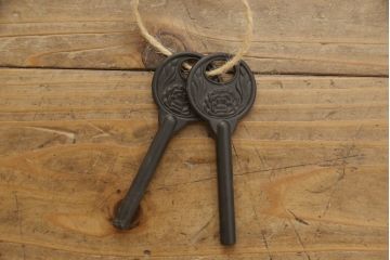中古　岩谷堂箪笥　ちょっとした小物収納に便利な取り入れやすいサイズの小箪笥(整理箪笥、引き出し、チェスト、)(R-050624)