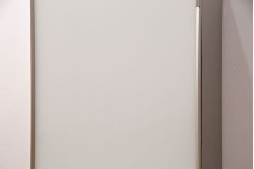 中古　arflex(アルフレックス)　C.C.09(シー.シー.09)　シンプルでモダンな佇まいが上質な空間を演出するサイドキャビネット(収納棚、戸棚)(定価約25万円)(R-050635)