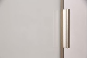 中古　arflex(アルフレックス)　C.C.09(シー.シー.09)　シンプルでモダンな佇まいが上質な空間を演出するサイドキャビネット(収納棚、戸棚)(定価約25万円)(R-050635)
