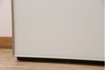 中古　arflex(アルフレックス)　C.C.09(シー.シー.09)　シンプルでモダンな佇まいが上質な空間を演出するサイドボード(収納棚、戸棚)(定価約59万円)(R-050636)