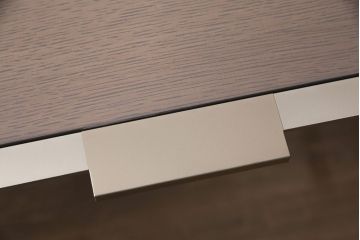 中古　arflex(アルフレックス)　C.C.09(シー.シー.09)　シンプルでモダンな佇まいが上質な空間を演出するサイドボード(収納棚、戸棚)(定価約59万円)(R-050636)