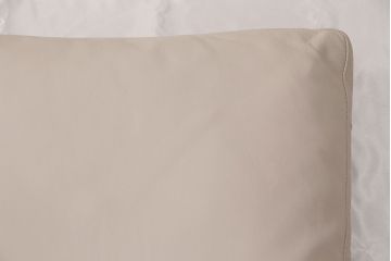 中古　arflex(アルフレックス)　VASCA(ヴァスカ)　L2　ニュアンスカラーが優しい印象を醸し出すレザークッション(定価約8万円)(R-050637)