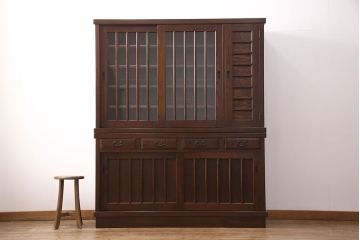 中古　極美品　国産　総栗材　使い勝手もばっちり!栗材の木肌が和の趣を演出する水屋箪笥(食器棚、収納棚、キャビネット)(定価約80万円)(R-050643)