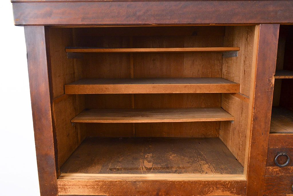 和製アンティーク　ケヤキ材・前面ヒノキ材　和の情緒たっぷりの空間づくりが叶う四尺水屋箪笥(重ね箪笥、食器棚、収納棚、キャビネット)(R-050644)