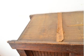 和製アンティーク　ケヤキ材・前面ヒノキ材　和の情緒たっぷりの空間づくりが叶う四尺水屋箪笥(重ね箪笥、食器棚、収納棚、キャビネット)(R-050644)