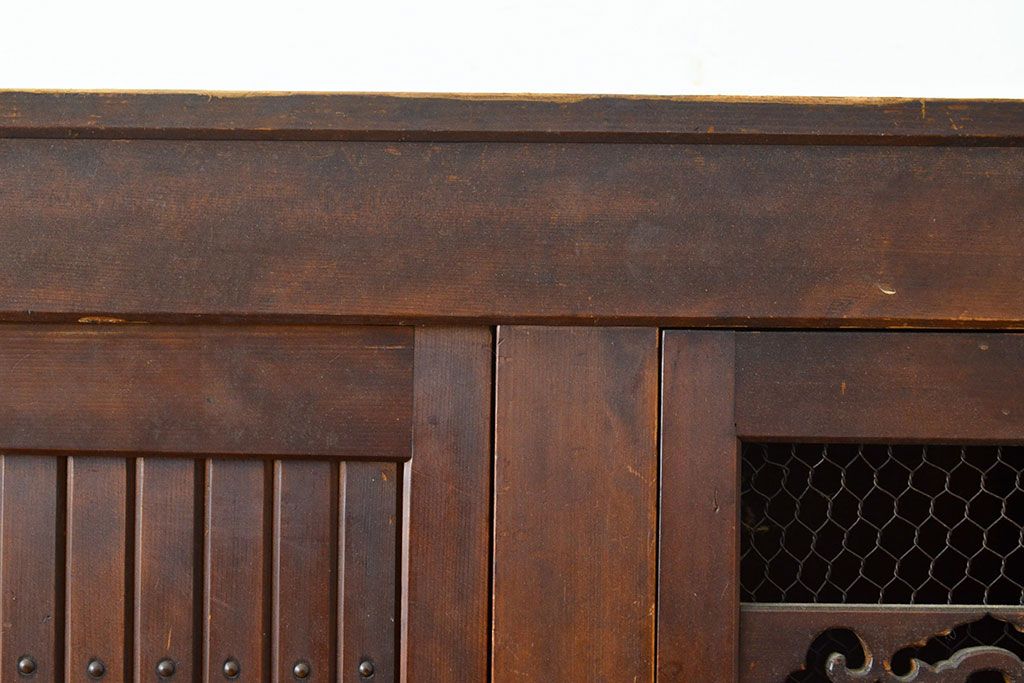 和製アンティーク　ケヤキ材・前面ヒノキ材　和の情緒たっぷりの空間づくりが叶う四尺水屋箪笥(重ね箪笥、食器棚、収納棚、キャビネット)(R-050644)