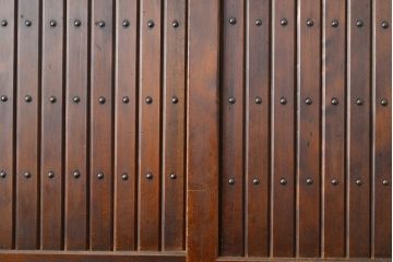 和製アンティーク　ケヤキ材・前面ヒノキ材　和の情緒たっぷりの空間づくりが叶う四尺水屋箪笥(重ね箪笥、食器棚、収納棚、キャビネット)(R-050644)