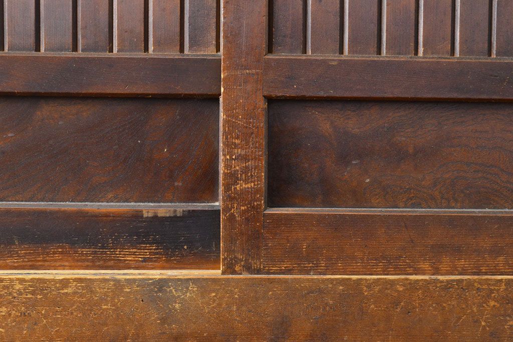 和製アンティーク　ケヤキ材・前面ヒノキ材　和の情緒たっぷりの空間づくりが叶う四尺水屋箪笥(重ね箪笥、食器棚、収納棚、キャビネット)(R-050644)