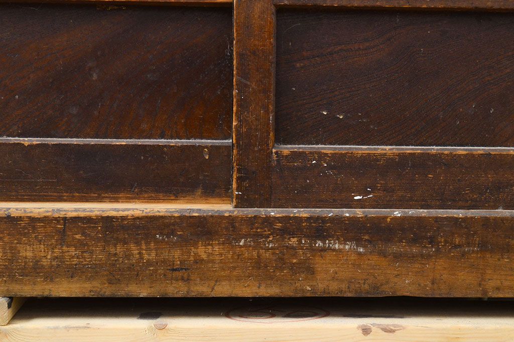 和製アンティーク　ケヤキ材・前面ヒノキ材　和の情緒たっぷりの空間づくりが叶う四尺水屋箪笥(重ね箪笥、食器棚、収納棚、キャビネット)(R-050644)