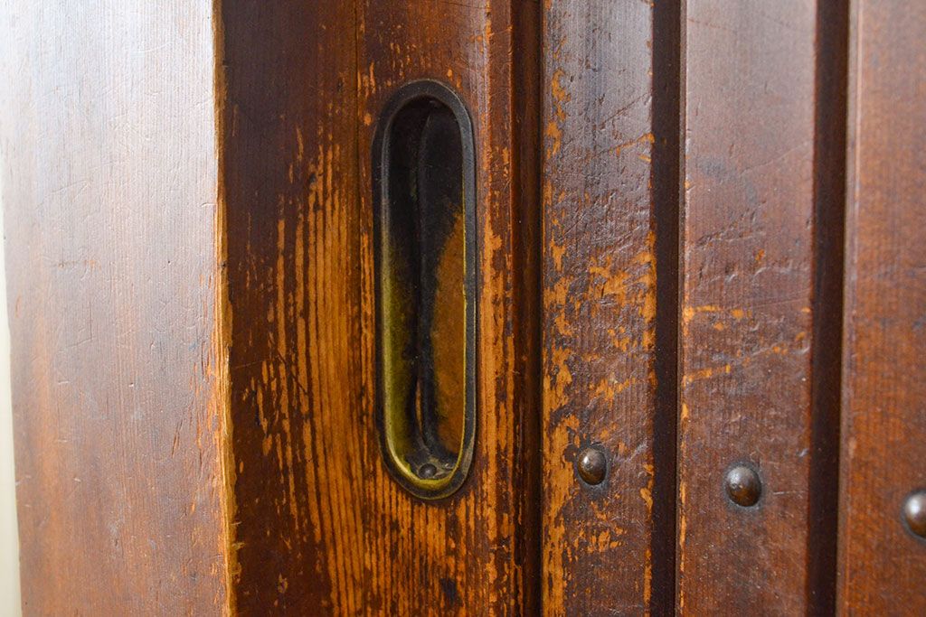 和製アンティーク　ケヤキ材・前面ヒノキ材　和の情緒たっぷりの空間づくりが叶う四尺水屋箪笥(重ね箪笥、食器棚、収納棚、キャビネット)(R-050644)