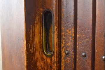 和製アンティーク　ケヤキ材・前面ヒノキ材　和の情緒たっぷりの空間づくりが叶う四尺水屋箪笥(重ね箪笥、食器棚、収納棚、キャビネット)(R-050644)