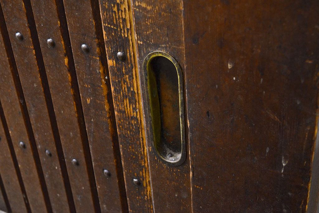 和製アンティーク　ケヤキ材・前面ヒノキ材　和の情緒たっぷりの空間づくりが叶う四尺水屋箪笥(重ね箪笥、食器棚、収納棚、キャビネット)(R-050644)