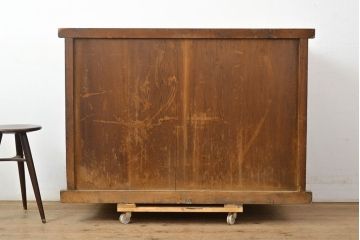 和製アンティーク　ケヤキ材・前面ヒノキ材　和の情緒漂う空間づくりが叶う四尺水屋箪笥サイドボード(食器棚、収納棚、キャビネット)(R-050646)