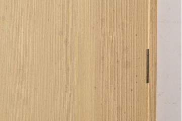 中古　衣装盆付き　上品なデザインの飾り金具がアクセントになっている会津桐の総桐箪笥(着物箪笥、衣装箪笥、桐たんす)(並厚、四方丸、桐たんす)(R-050650)