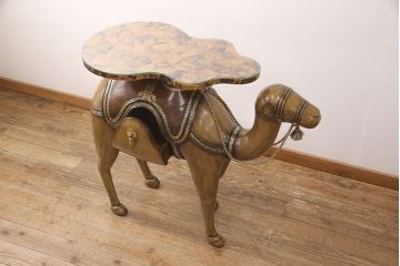 中古　極美品　MAITLAND SMITH(メートランドスミス)　ロンドンエクスプローラーズコレクション　ガラス天板付き　ラクダバーテーブル(定価約66万円)(コンソールテーブル、飾り台、サイドテーブル)(R-050652)