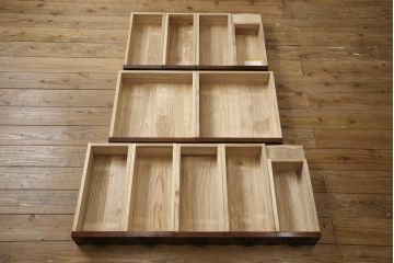 中古　美品　岩谷堂箪笥　黒々とした金具が存在感を放つ階段箪笥(和タンス、収納箪笥)(R-050654)