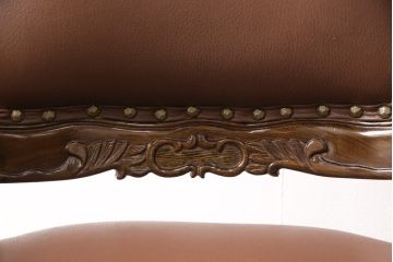 中古　極美品　タガヤサン　三越百貨店取扱い　細かな彫刻が見事な本革アームチェア(ダイニングチェア、椅子)(定価約36万円)(R-050656)