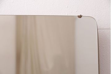 イギリスヴィンテージ　G-PLAN　蛇腹扉が珍しい!北欧テイストのお部屋作りにぴったりのドレッサー(鏡台、サイドボード、ビンテージ)(R-050666)