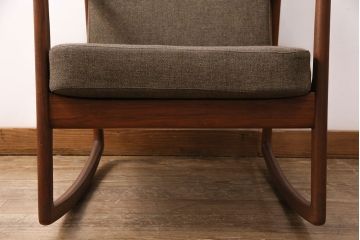 ヴィンテージ家具　北欧　デンマーク　FRANCE&SON(フランス&サン)　ole wanscher(オーレ・ヴァンシャー)　希少なロッキングチェア(アームチェア、アームソファ、ビンテージ)(R-050669)
