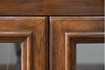 中古　DREXEL HERITAGE(ドレクセルヘリテイジ)　Grand Villa(グランドヴィラ)　上品な曲線を描くクラシカルなキュリオケース　(R-050671)