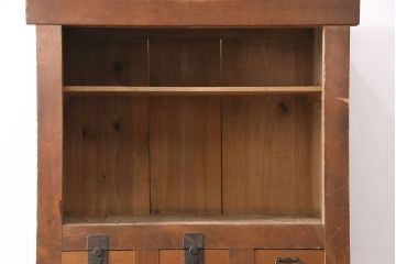和製アンティーク　前面ヒノキ材　コンパクトなサイズが嬉しい!趣ある和の空間作りにおすすめの3尺水屋箪笥(重ね箪笥、食器棚、収納棚、キャビネット)(R-050684)