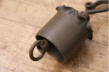 ビンテージ照明　高級品!　ロートアイアンフレームと気泡ガラスがおしゃれな天井照明(吊り下げ照明、シャンデリア、シェード、ヴィンテージ)(R-050688)