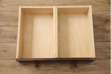 中古　北海道民芸家具　クラシカルな雰囲気が魅力!落ち着きのある空間づくりにおすすめのサイドボード(キャビネット、収納棚、リビングボード)(R-050693)