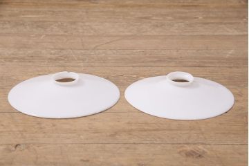 アンティーク照明　古き良き時代の味を感じる平笠シェードのペンダントライト2個セット(吊り下げ照明、天井照明、シェード、電笠)(R-050697)