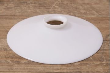 アンティーク照明　古き良き時代の味を感じる平笠シェードのペンダントライト(吊り下げ照明、天井照明、シェード、電笠)(R-050698)