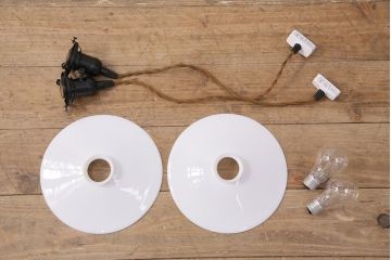 アンティーク照明　シンプルデザインが取り入れやすい、平笠シェードのペンダントライト2個セット(吊り下げ照明、天井照明、シェード、電傘)(R-050702)