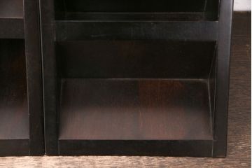 中古　北海道民芸家具　使い方いろいろ!置き方次第でペン立てにも棚にもなる小さな飾り棚2個セット(花台、ディスプレイ台、ペン立て、小物収納)(R-050707)