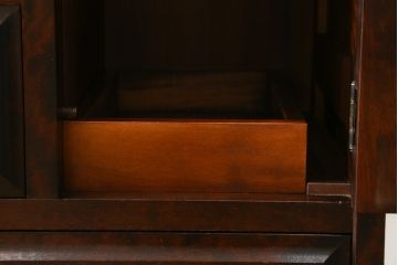 中古　リメイク家具　北海道民芸家具　上質な作りが魅力のサイドキャビネット(リビングボード、引き出し、チェスト、テレビ台)(R-050711)
