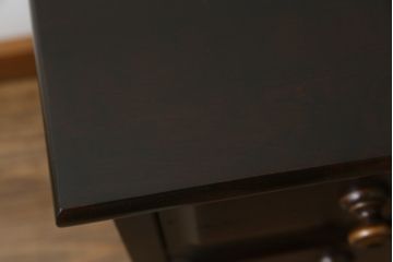 中古　リメイク家具　北海道民芸家具　上質な作りが魅力のサイドキャビネット(リビングボード、引き出し、チェスト、テレビ台)(R-050711)