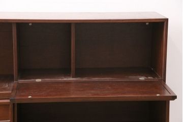 ジャパンヴィンテージ　チーク材　北欧家具のようなスタイリッシュさが魅力的なサイドボード(収納棚、戸棚、キャビネット、ビンテージ)(R-050712)