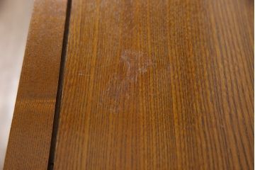 中古　美品　総ニレ無垢材　網代風のデザインが和の趣を高める水屋箪笥サイドボード(収納棚、戸棚、キャビネット)(R-050714)