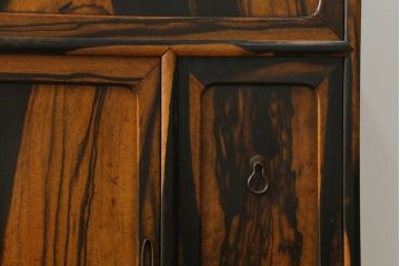 和製アンティーク　黒柿材の独特な杢目が目を引く茶箪笥(収納棚、戸棚、キャビネット)(R-050716)