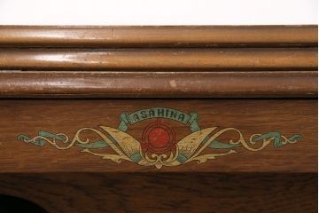 ジャンク品　ASAHINA社　お洒落なアンティーク空間を演出するミシンテーブル(ミシン台、ディスプレイ、工業用ミシン)(R-050724)