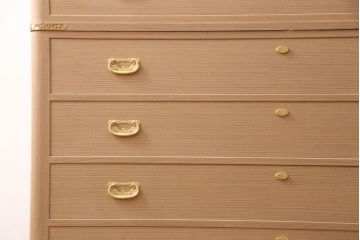 中古　和歌山県紀州　伝統工芸士・中田静夫作　金色の金具が煌びやかな印象を与える加茂総桐箪笥(総桐たんす、総桐箪笥、胴丸)(定価約120万円)(R-050726)