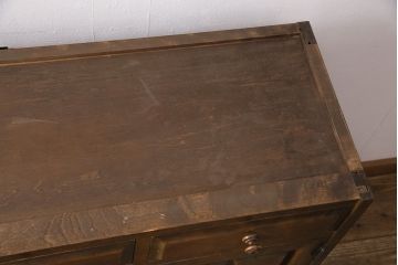 中古　北海道民芸家具　ペイント仕上げ限定　和・洋どちらの空間にも合わせやすいサイドボード(キャビネット、収納棚、戸棚)(R-050731)