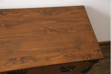 中古　国産　民芸家具　上質な和の空間づくりに活躍する桐箪笥(衣装箪笥、和タンス、桐たんす)(R-050733)