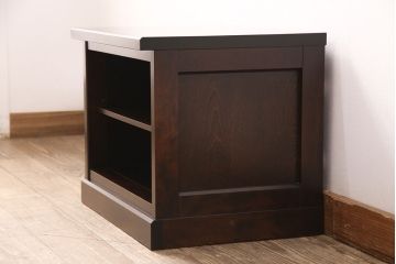 中古　民芸家具　落ち着きのある空間づくりにおすすめのテレビ台(サイドボード、テレビボード、収納棚)(R-050740)