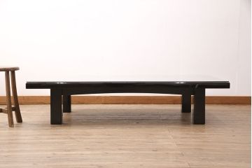 中古　山本幸三郎作　輪島塗　ガラス天板付き　紅葉と桜の図　和の情緒あふれる座卓(ローテーブル)(R-050753)