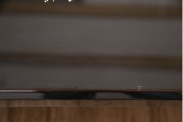 中古　山本幸三郎作　輪島塗　ガラス天板付き　紅葉と桜の図　和の情緒あふれる座卓(ローテーブル)(R-050753)