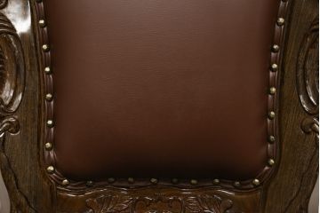中古　極美品　タガヤサン　三越百貨店取扱い　細かな彫刻が見事な存在感のある本革チェア(ダイニングチェア、椅子)(R-050762)