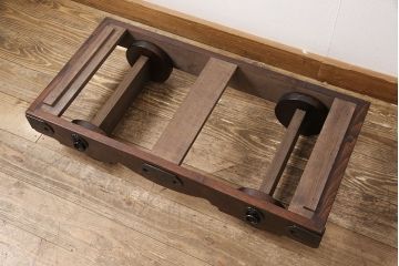中古　極美品　伝統民芸家具　岩谷堂箪笥　厚みのある金具が威厳を放つ車箪笥(小箪笥、チェスト、引き出し)(R-050767)