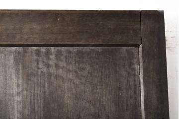 和製アンティーク　ヒノキ材　亀をモチーフにした金具が立派!雰囲気作りにおすすめの蔵戸(建具、引き戸、玄関戸)(R-050772)