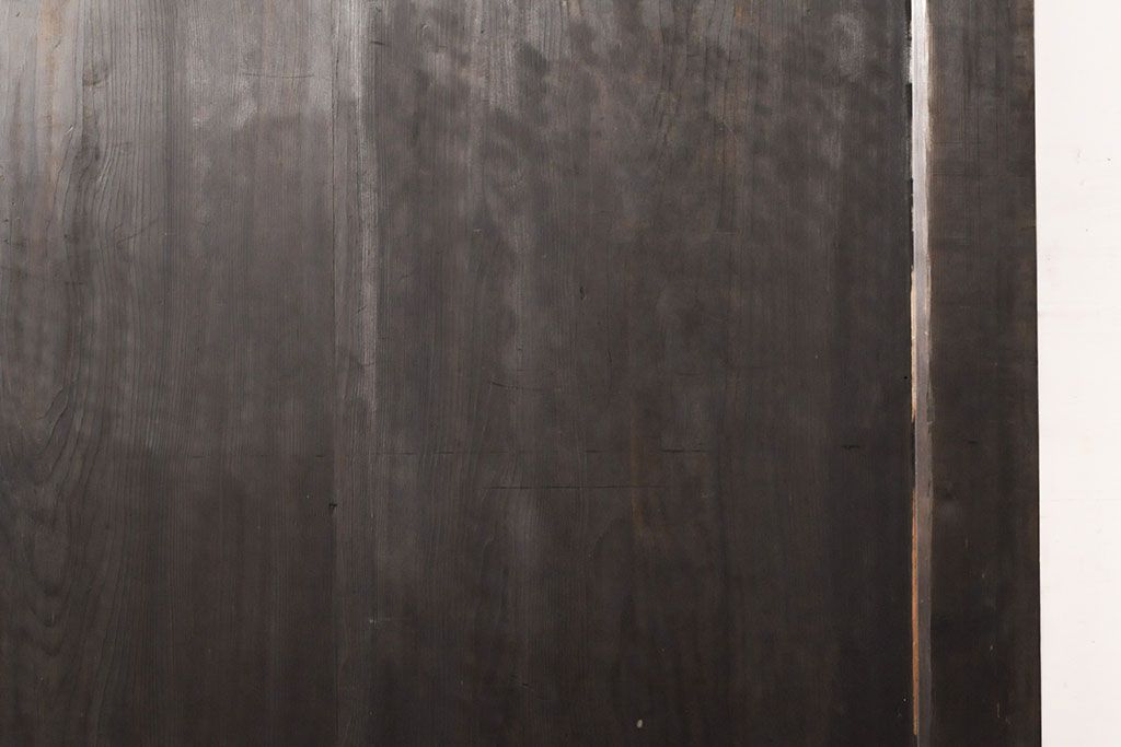 和製アンティーク　ヒノキ材　亀をモチーフにした金具が立派!雰囲気作りにおすすめの蔵戸(建具、引き戸、玄関戸)(R-050772)