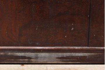 和製アンティーク　総ケヤキ材　レア!腰板に玉杢を使用した、贅沢なつくりが魅力の格子蔵戸(建具、引き戸、玄関戸)(R-050773)