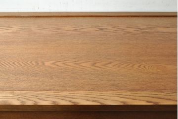 新品　未使用　在庫品　民芸家具　特大サイズ!　ニレ無垢材　和の空間作りに活躍する9尺水屋箪笥・上(九尺水屋、サイドボード、和箪笥、収納棚)(R-050779)