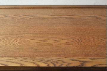 新品　未使用　在庫品　民芸家具　特大サイズ!　ニレ無垢材　和の空間作りに活躍する9尺水屋箪笥・上(九尺水屋、サイドボード、和箪笥、収納棚)(R-050779)